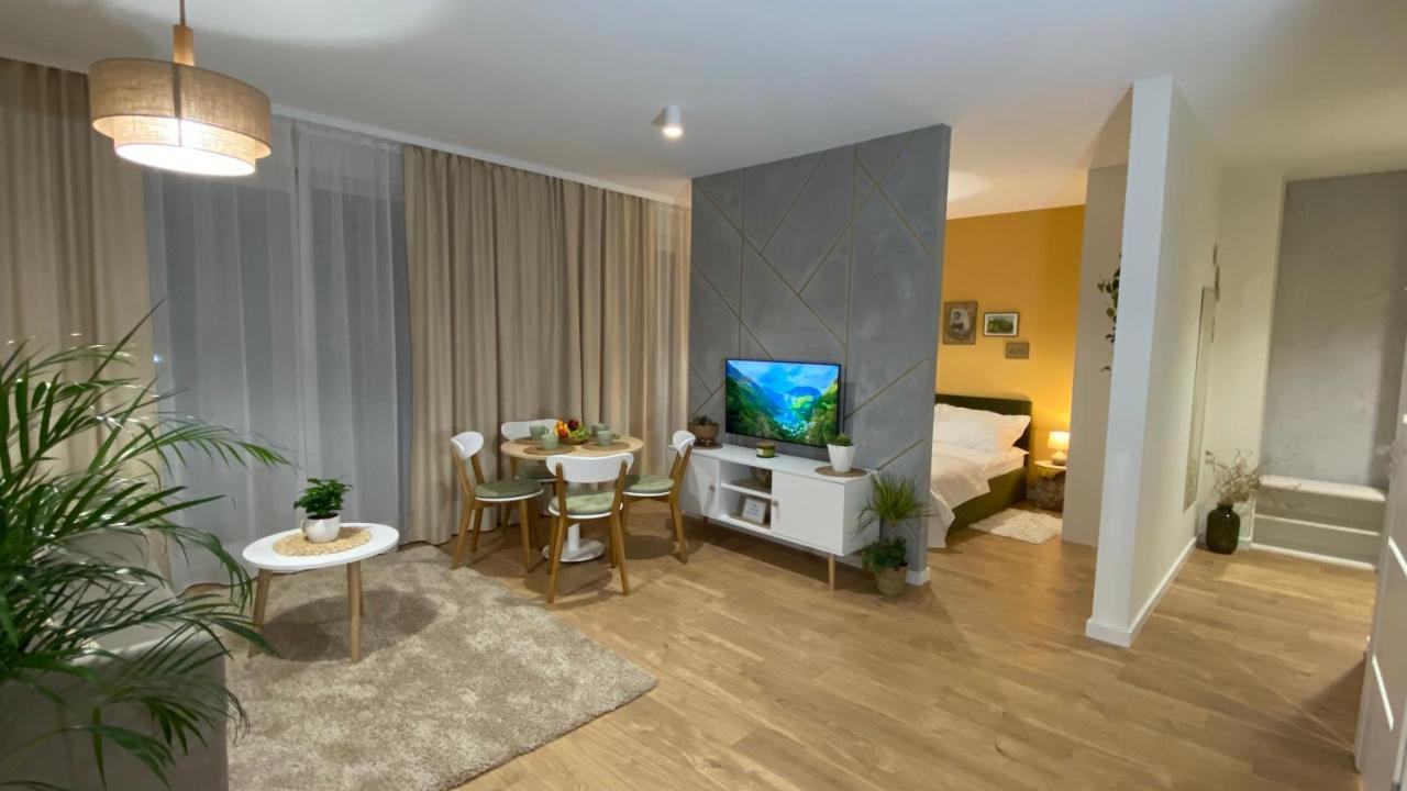 Green Park Apartament Przemyśl Eksteriør billede